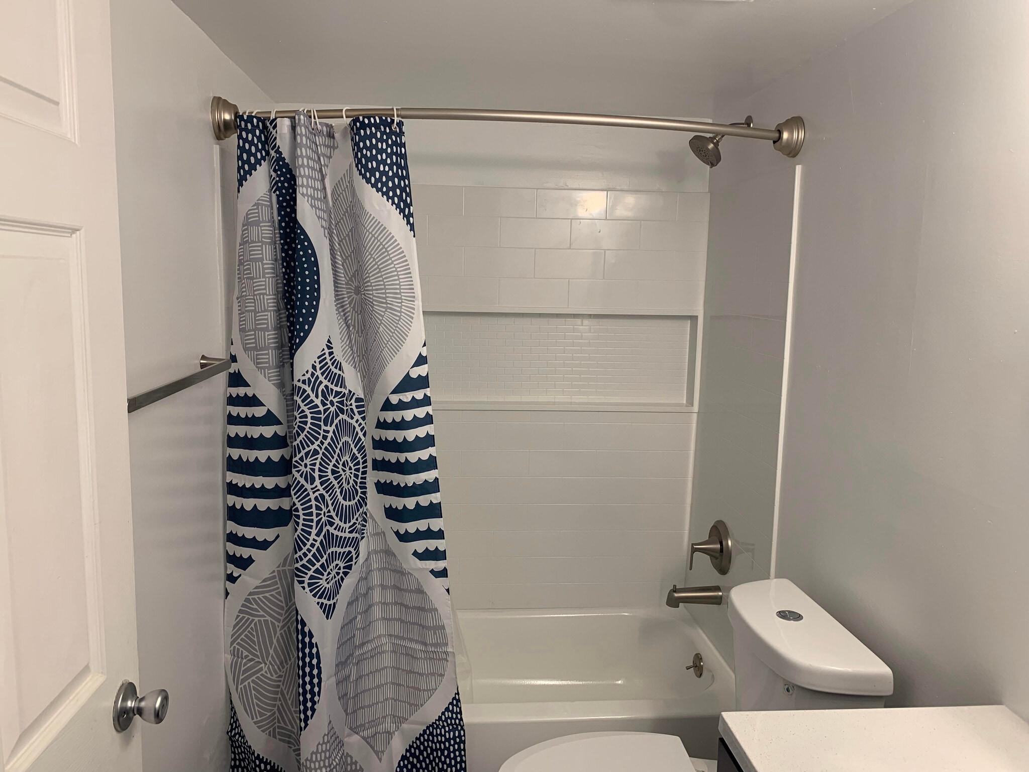 remodeled bathroom - 1714 Meadows Cir W