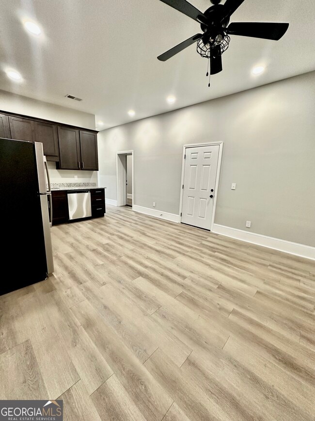 Building Photo - 24 W Alabama St