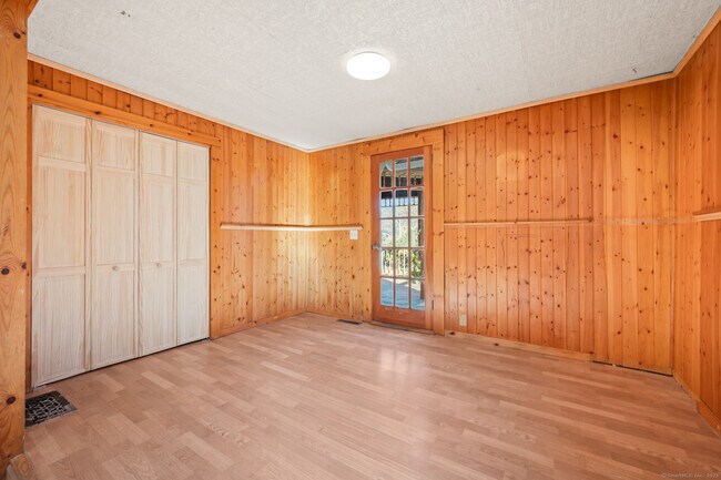 Building Photo - 11 Schwanda Rd