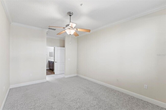 Building Photo - 45 Riverview Bend S