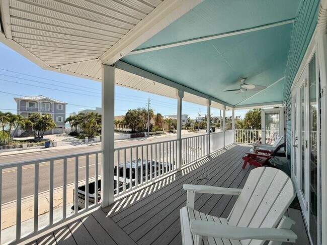 Building Photo - 15613 Gulf Blvd