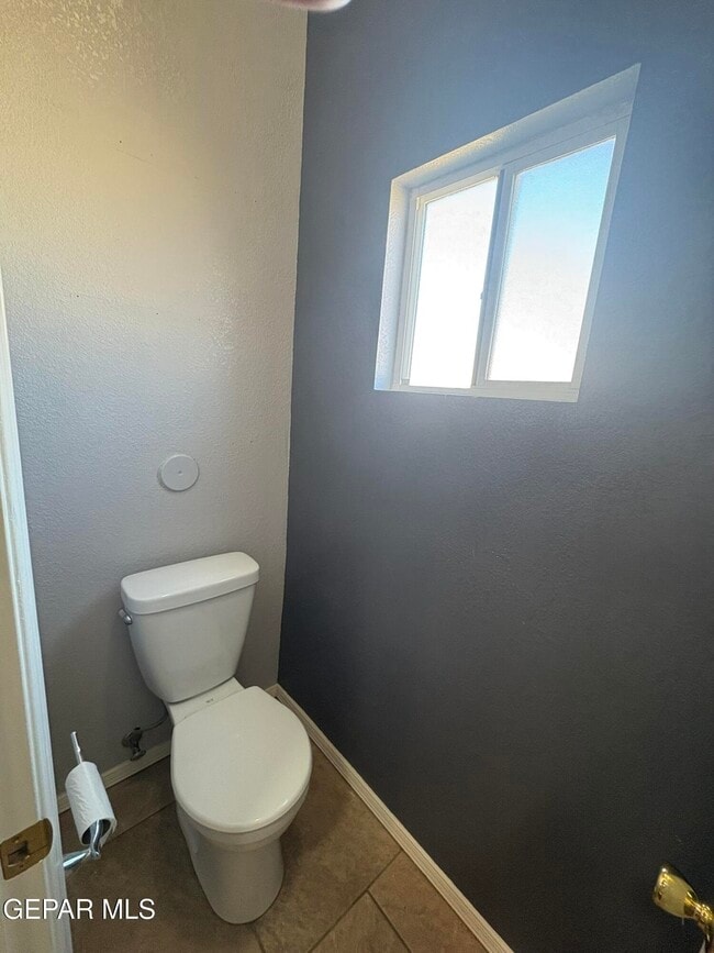 Building Photo - 3129 Tierra Agave Dr