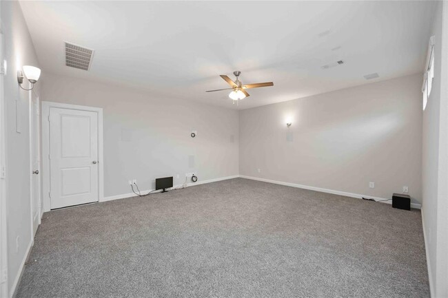 Building Photo - 11726 Deepwater Ridge Way