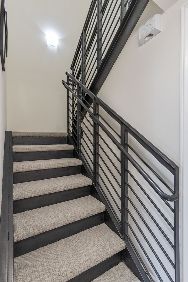 Building Photo - South Beach: Unfurnished 2-Story Condo nea...