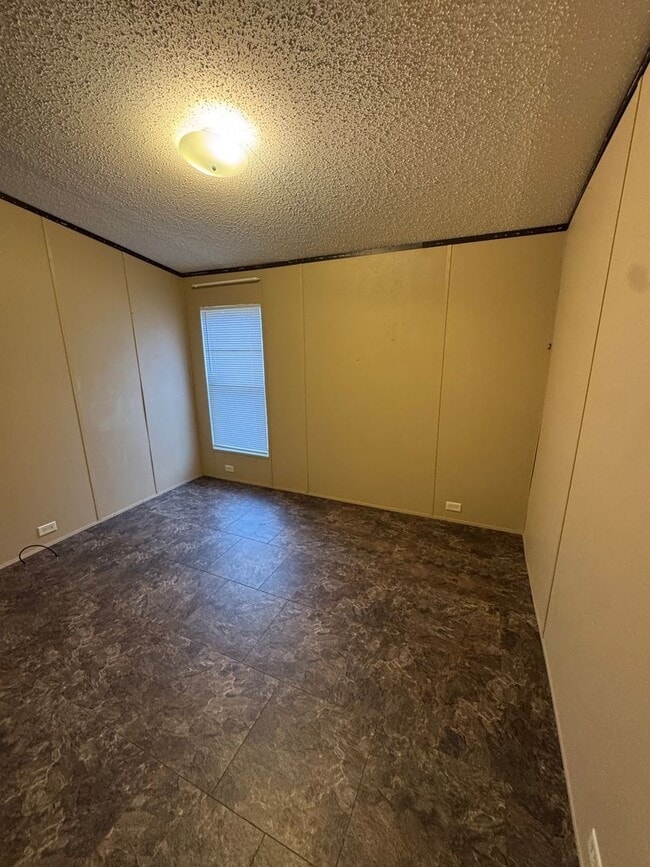 Building Photo - 20 Restful Pl