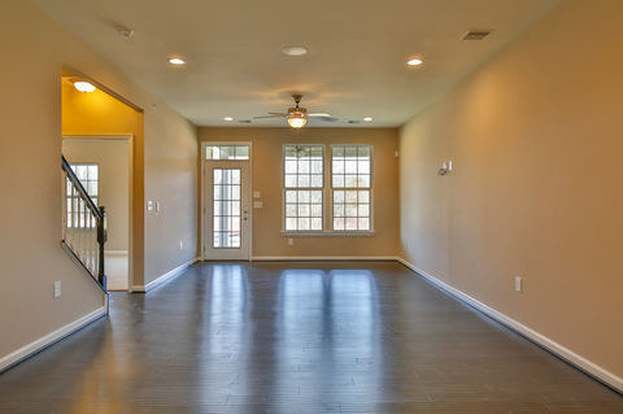 Building Photo - 12908 White Pine Way