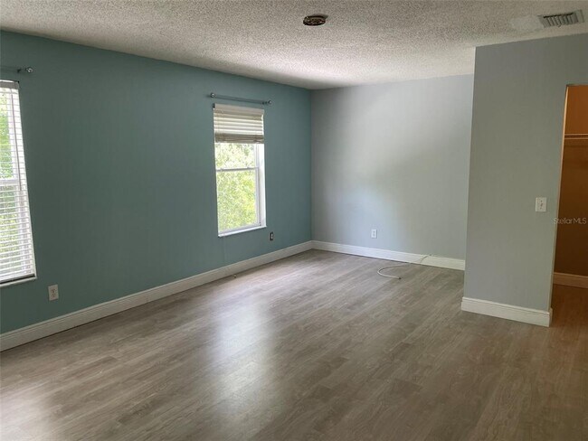 Building Photo - 4231 Winding River Way