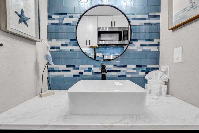 Building Photo - 2001 S Ocean Blvd