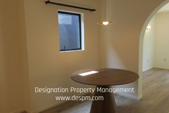 Building Photo - 3181 Verdugo Pl