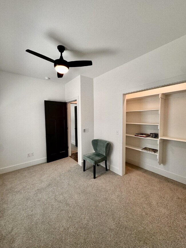 Building Photo - 8881 Williams Rd