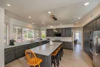 Building Photo - Fully Furnished! Prestige Luxury Single 5b...