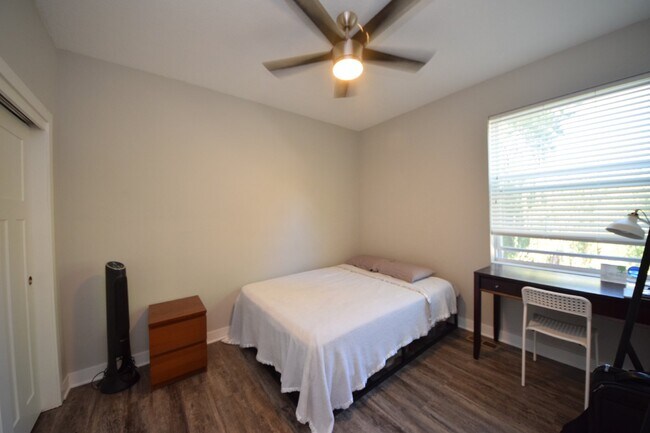 Building Photo - Spacious Luxury 2-Bed, 2-Bath Home in Longfellow – Available June 5th!