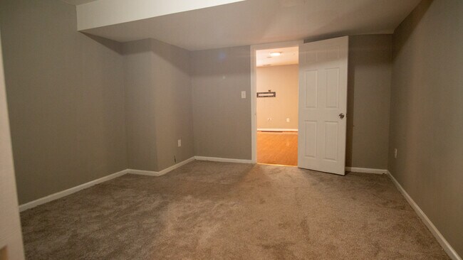 Building Photo - 4302 Stablemere Ct