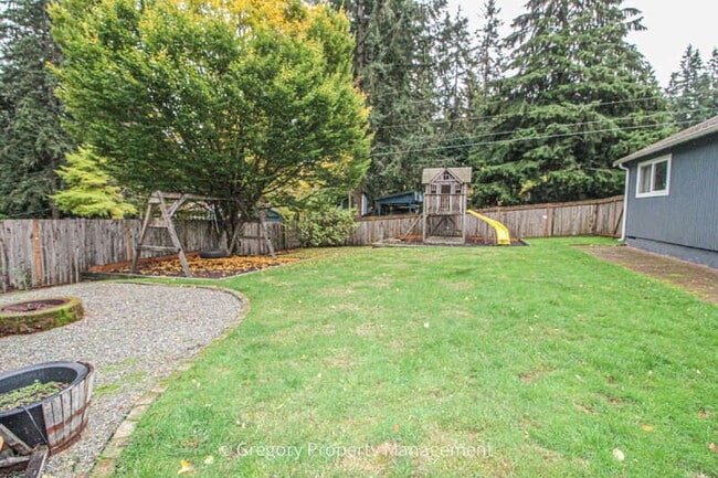 Building Photo - 14026 75th Ave NE