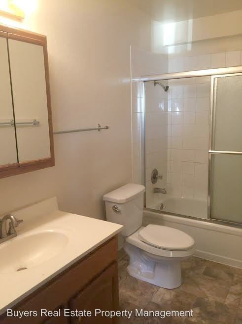 Building Photo - 3701 Richmond Ave