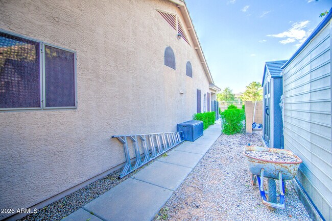 Building Photo - 5448 E Harmony Ave