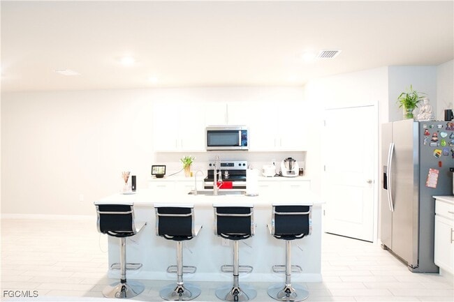 Building Photo - 413 SE 4th St