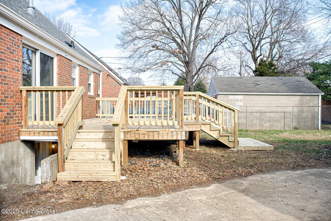 Building Photo - 3630 Windward Way