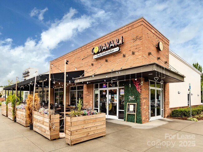 Building Photo - 2314 Creekmere Ln