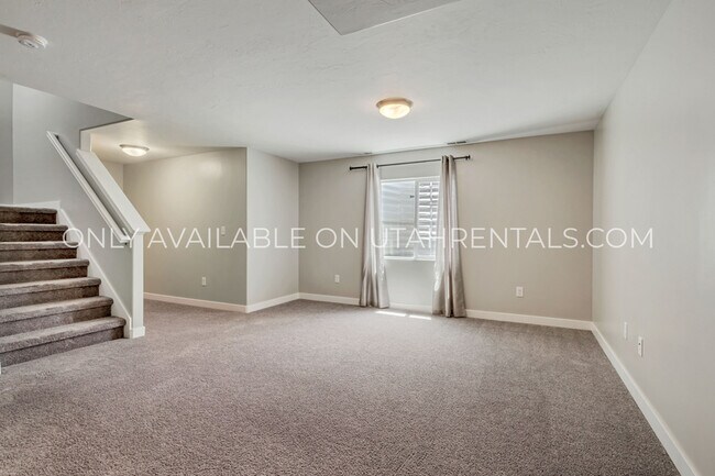 Building Photo - 5073 W Arete Wy