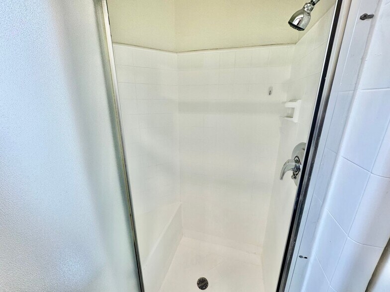 Building Photo - 3623 Keystone Av