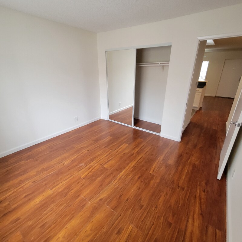 Building Photo - 5011 Monte Vista St