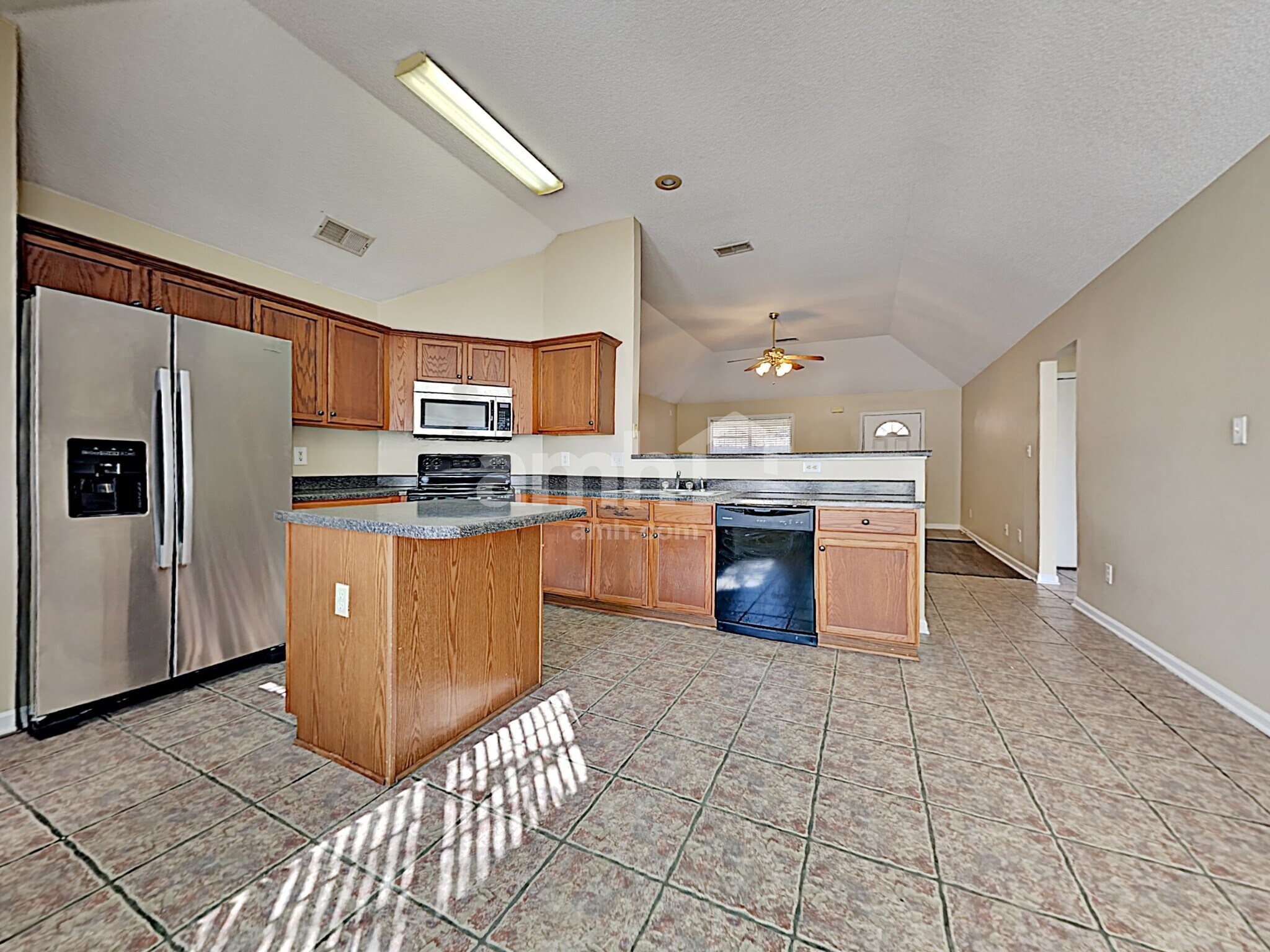 Building Photo - 11215 Wolf Woods Dr