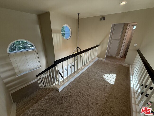 Building Photo - 26068 Charonne Ct