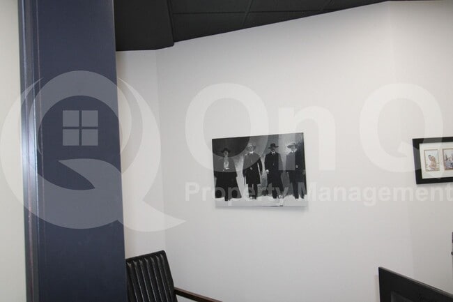Building Photo - 11155 N 82nd Dr