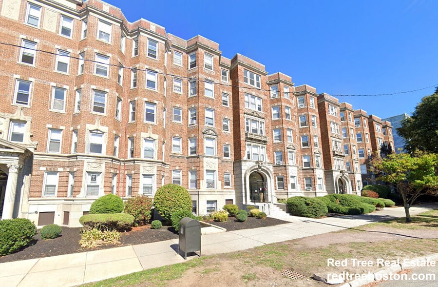 Building Photo - 1171 Boylston St