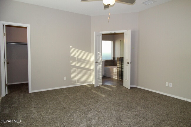 Building Photo - 1217 Golden Summer Ct