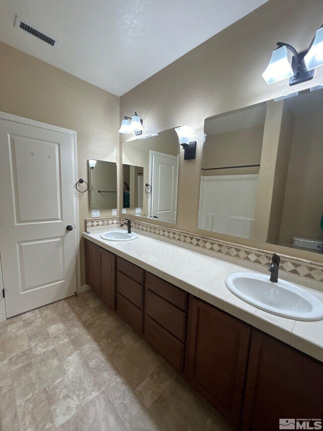 Building Photo - 5421 Energystone Dr