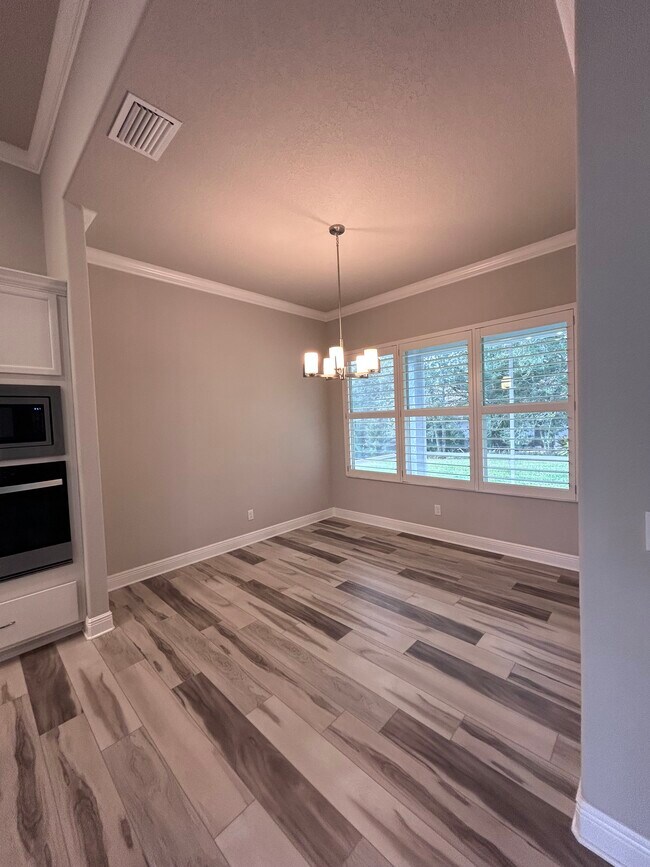 Building Photo - 1574 N Dimaggio Path