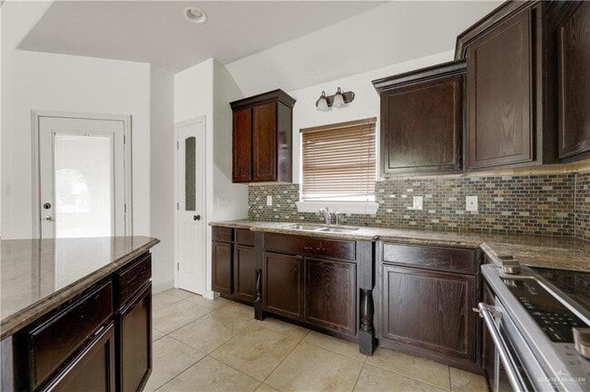 Building Photo - 20 N 42nd St