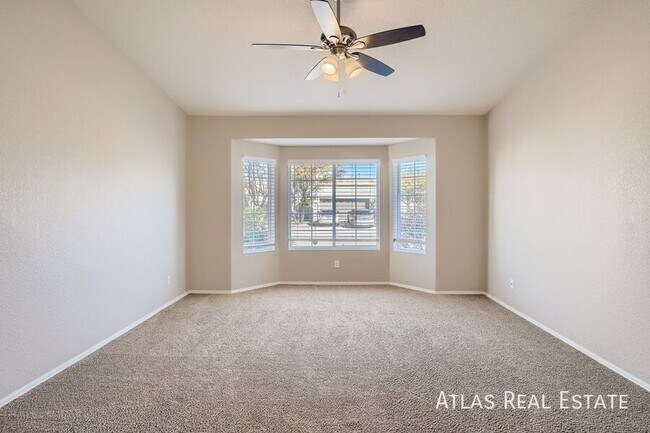 Building Photo - 8622 E Bullrider Pl