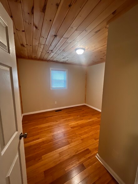 Building Photo - 3607 Sink Valley Rd