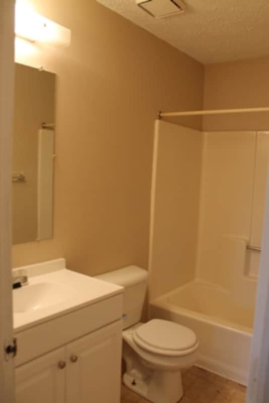 Building Photo - 306 Gillespie Rd