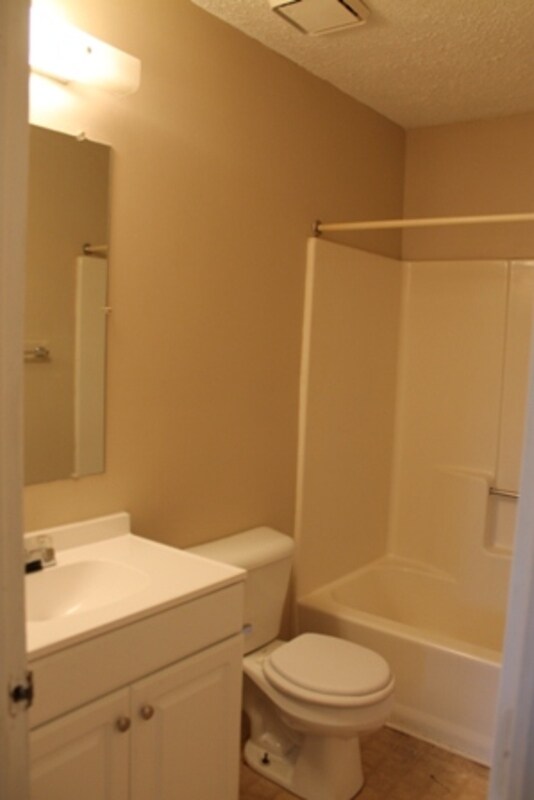 Building Photo - 306A Gillespie Rd