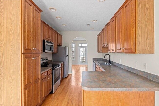 Building Photo - 3043 Diamond Spring Ln