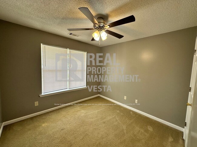 Building Photo - 106 Brandonshire Ln