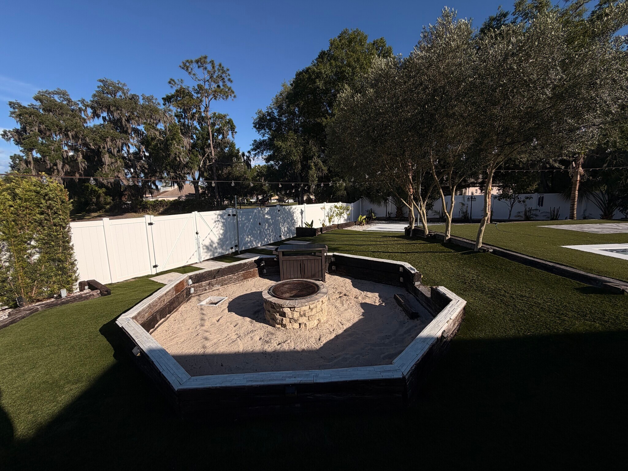 Building Photo - 4452 Seven Canyons Dr