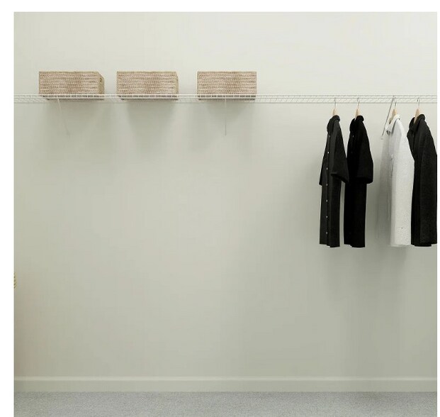 Building Photo - 7779 Lakes Edge Ln