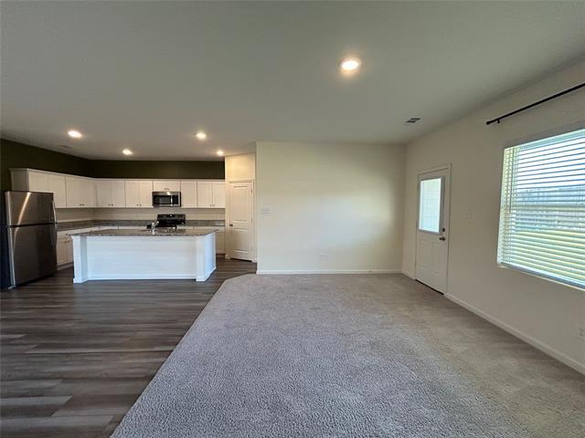 Building Photo - 8229 Pitchfork Dr