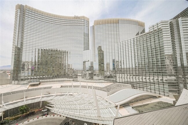 Building Photo - 3726 S Las Vegas Blvd