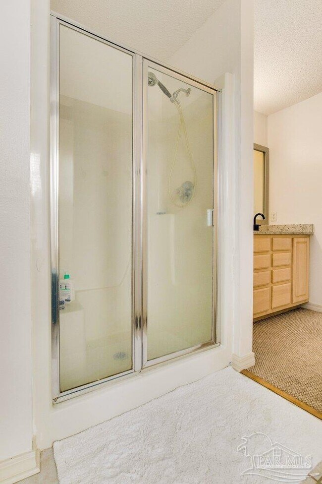 Building Photo - 5217 Choctaw Ave