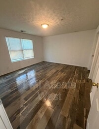 Building Photo - 7203 Waldrop Pl