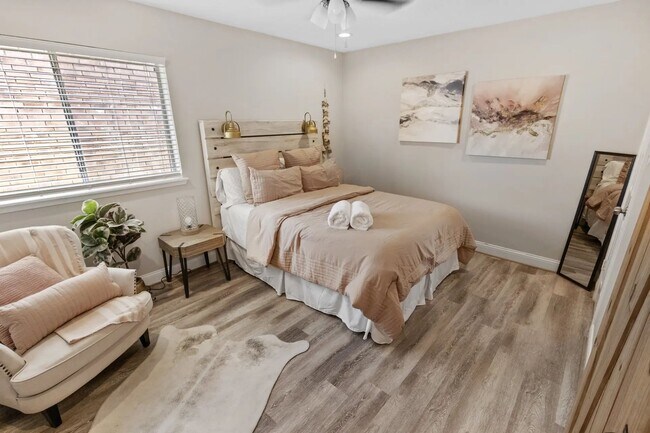 Building Photo - 20082 N Pecos Valley Trail