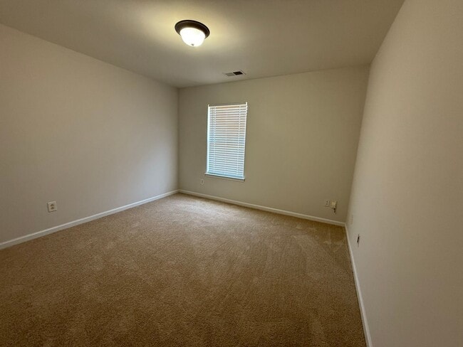 Building Photo - 4BR/2.5 BA Home in Monroe
