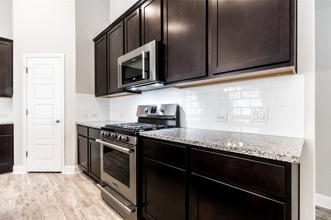 Building Photo - 9301 Alex Ln