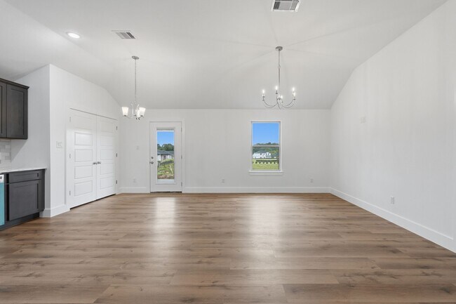 Building Photo - 13146 Lake Conroe Bay Rd